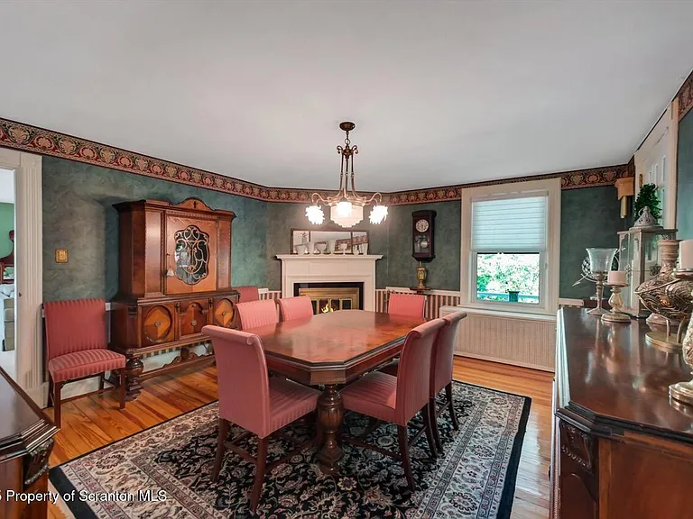 3360 Forest Rd — Photo 26