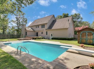 201 Snipe Rd, Lanoka Harbor, NJ 08734