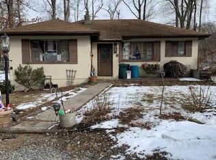 8 Shawnee Pkwy, Wharton, NJ 07885