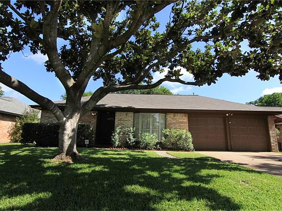 2nd image of 9422 Thistle Trail Dr