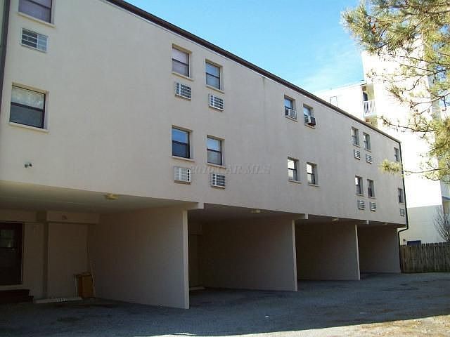 2nd image of 12 120th St Unit 202