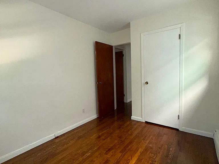 696 Avenue E #1 — Photo 9