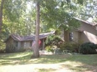 245 Yoshino Dr, Jackson, TN 38301
