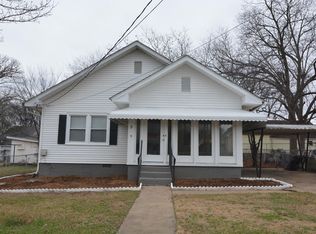 9 8th St, Greer, SC 29651