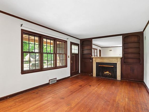 5th image of 5012 Sycamore Dr