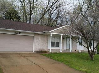 11844 Lusher Rd, Saint Louis, MO 63138