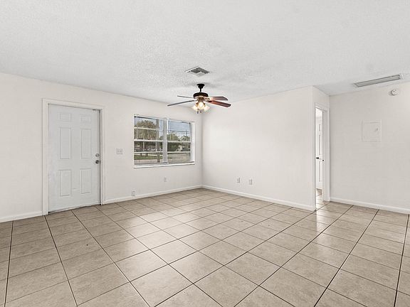 4th image of 4807 Gulfstream Rd