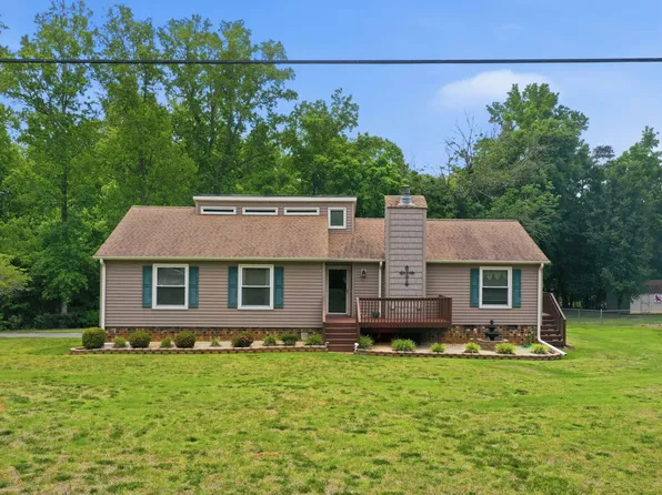 3124 Oakridge Dr, Graham, NC 27253