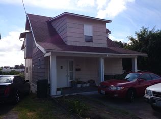 4322 Winslow Pl N, Seattle, WA 98103