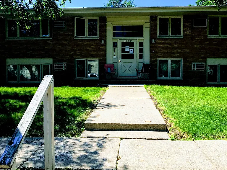 4009 W 31st St — Photo 2