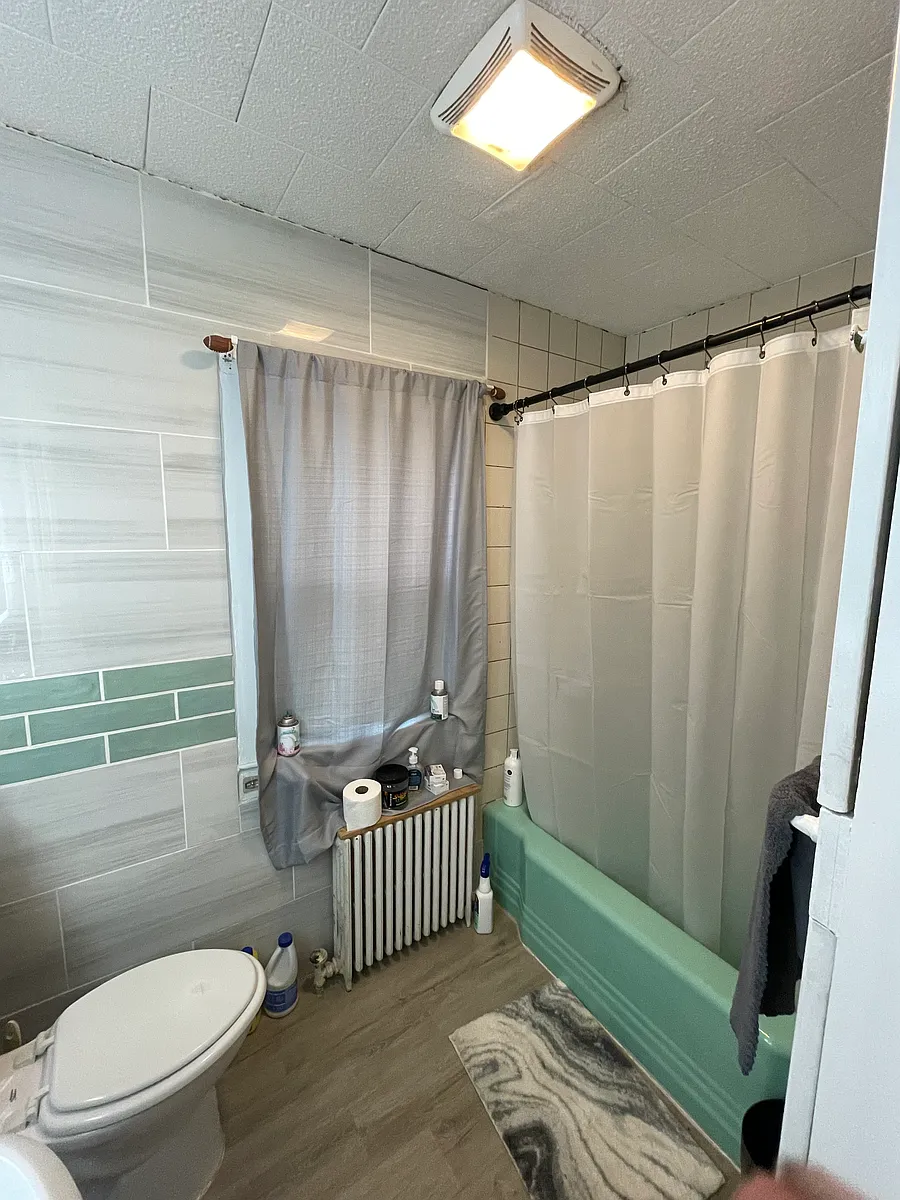Building Photo - 241 Ringgold St #1