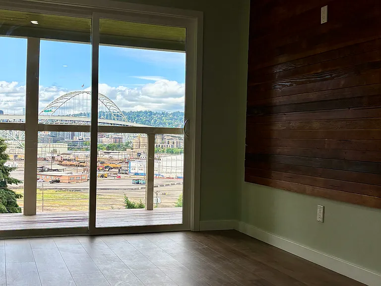 3265 N Interstate Ave #2 — Photo 9