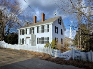 6 Wood St, Camden, ME 04843