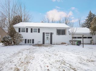 23260 Cannon Rd, Bedford Heights, OH