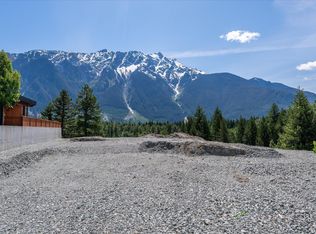 1770 Pinewood Dr, Pemberton, BC V0N2L3