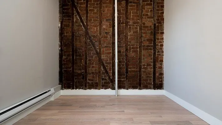 Rented by Nooklyn NYC LLC | media 115