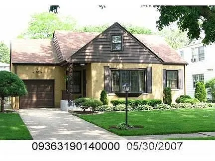 1009 Peale Ave photo 1