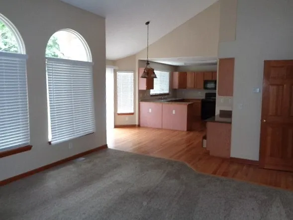 20912 E Crestline Cir — Photo 6