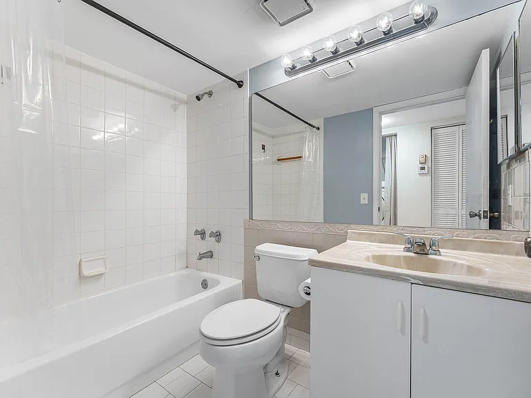 170 Waterside Dr #170 — Photo 8