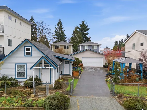 10611 2nd Place SW, Seattle, WA 98146