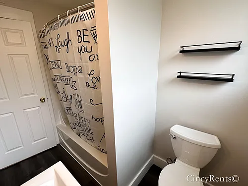 3138 Bishop St #7 — Photo 14