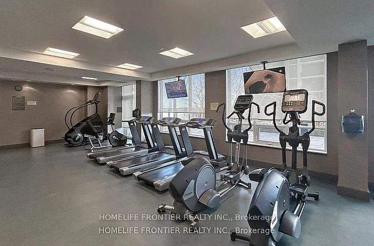 7161 Yonge St #2528 — Photo 24