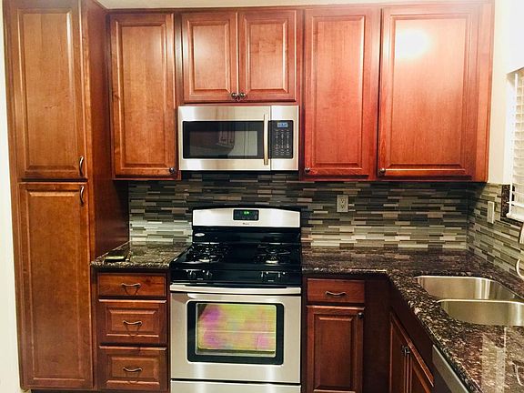 kitchen and appliances