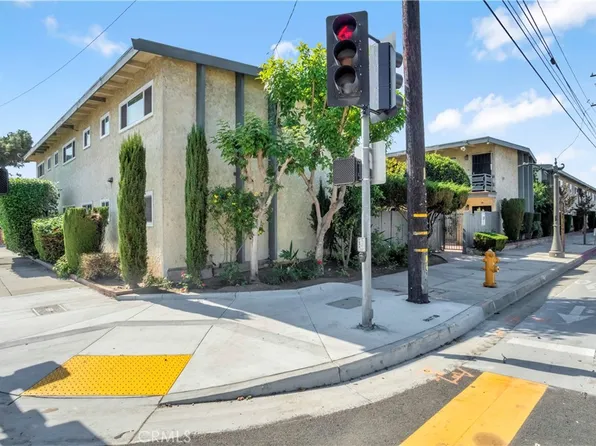 1518 E Artesia Blvd, Long Beach, CA 90805