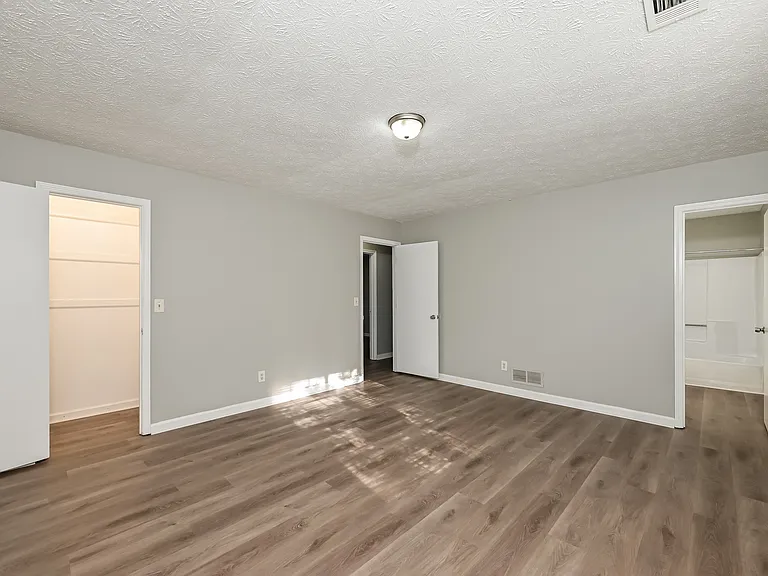 450 Pennybrook Dr — Photo 12