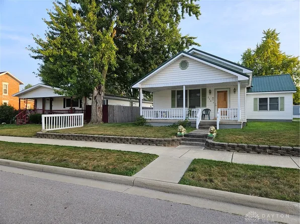 216 E Canal St, Ansonia, OH 45303