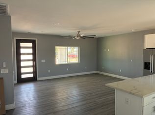 16687 1/2 Manzanita St, Hesperia, CA 92345