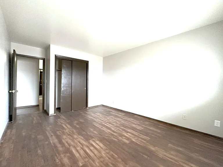 94th Homes — Photo 11