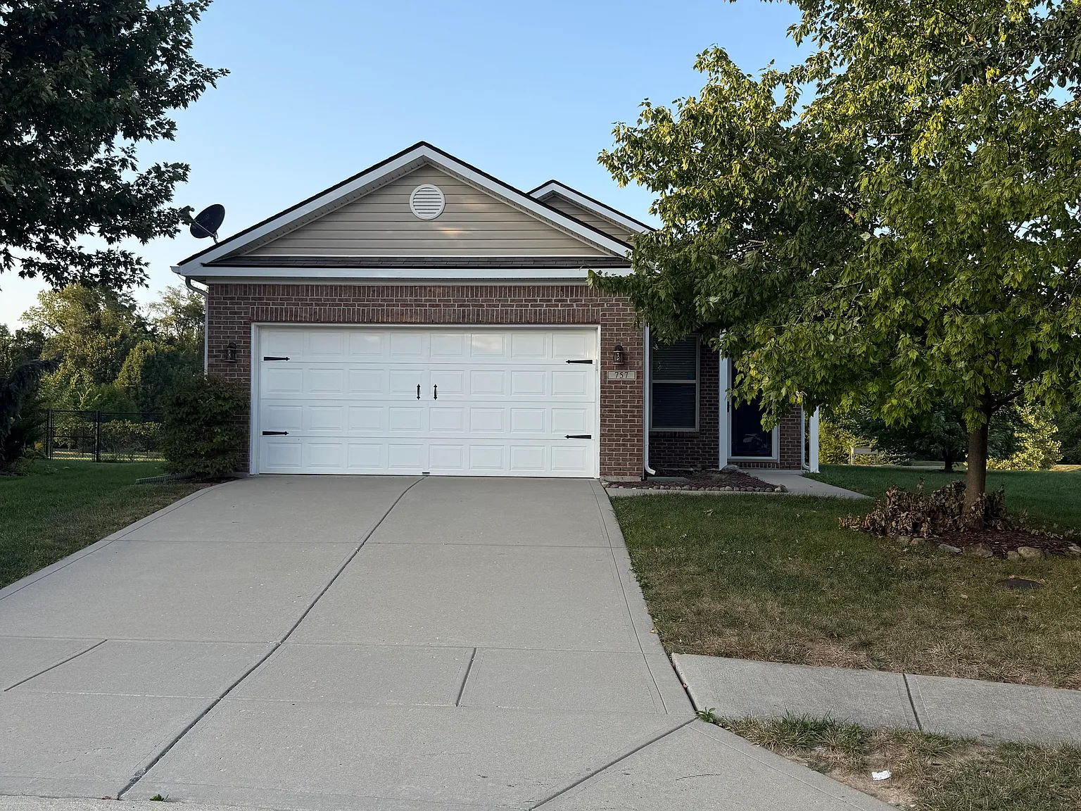3 bed, 1630 sqft, $2,150 — Photo 3