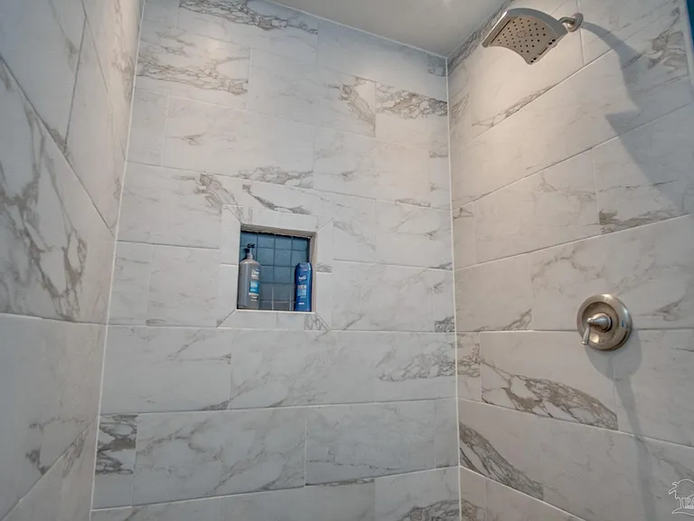 7667 Old Hickory Dr — Photo 20