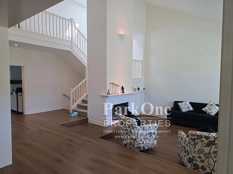 6 Westward Ln — Photo 13