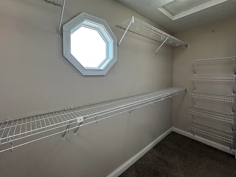 1473 Frontier Dr — Photo 16
