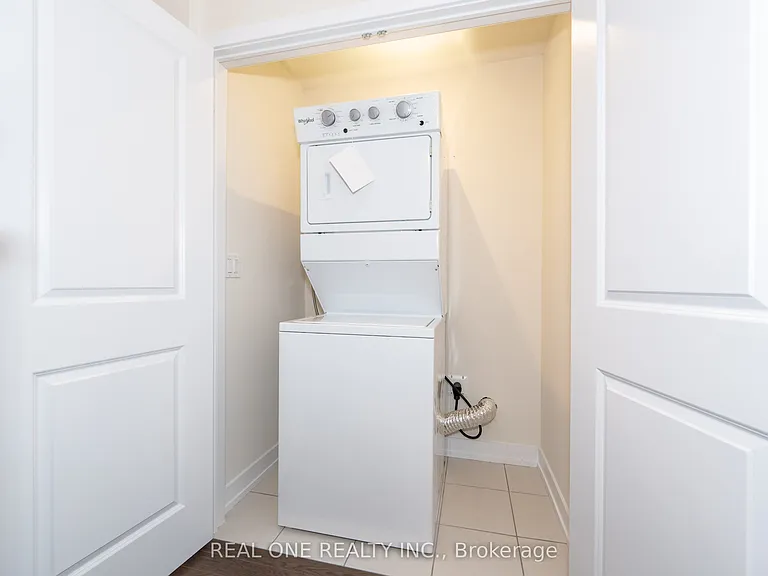 28 Credit Ln — Photo 36