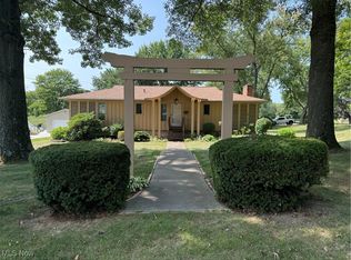 2180 Portage Line Rd, Mogadore, OH 44260