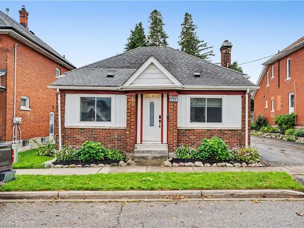 600 Peel St, Woodstock, ON N4S 1K7
