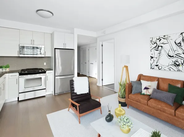 1 North 4th Place image 2 of 23