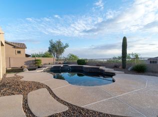 8211 E Sienna St, Mesa, AZ 85207