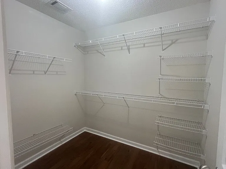 401 Timberwind Dr — Photo 22