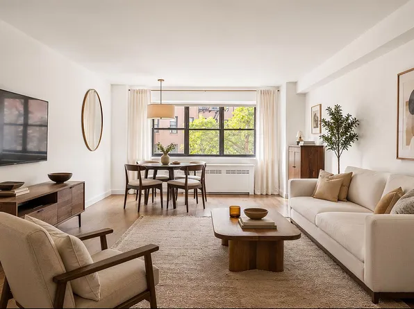 31 Jane St APT 2H, New York, NY 10014