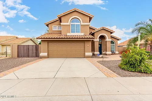 7217 W Crest Ln Photo 1