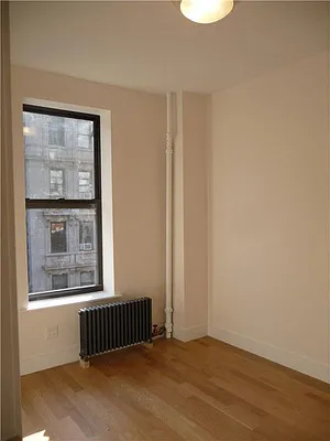 Rented by Royalty Living and Wave Real Estate LLC | media 26