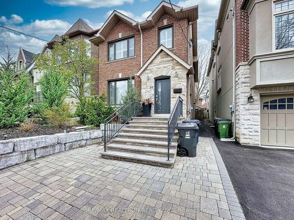 99 Castlewood Rd, Toronto, ON M5N 2L3