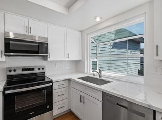 4055 Crystal Dawn Ln UNIT 202, San Diego, CA 92122