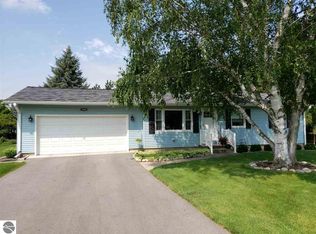 3085 Rennie St, Traverse City, MI 49684