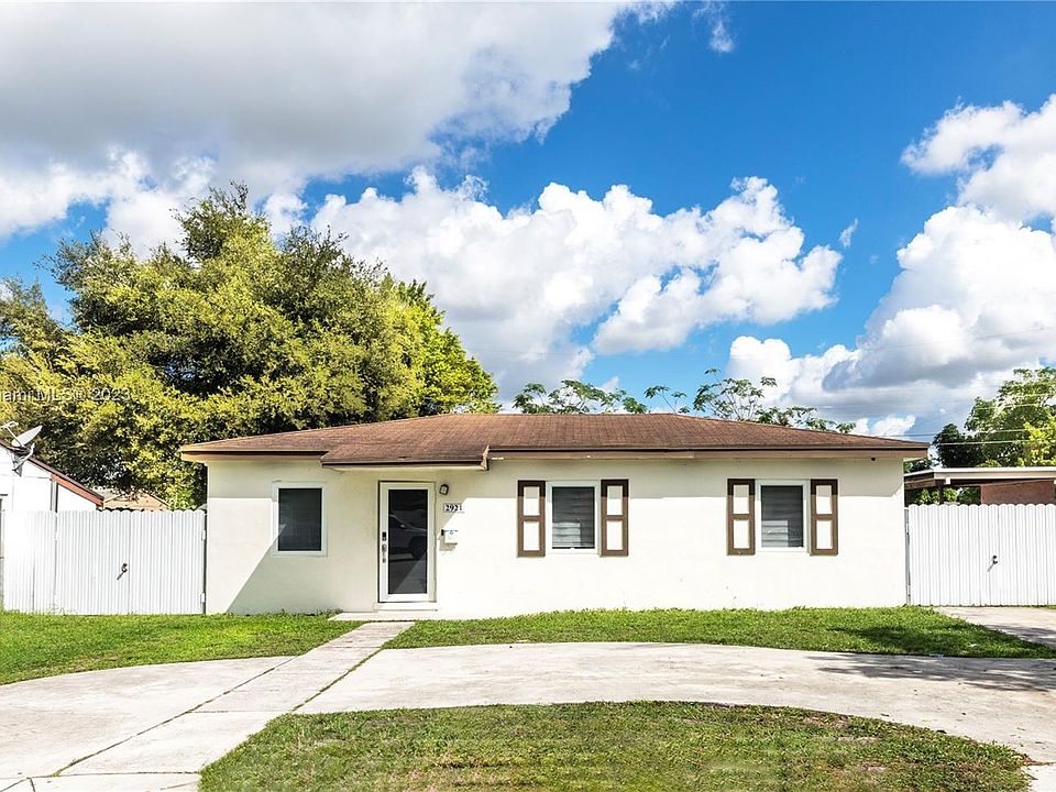 1st image of 2921 NW 151st St