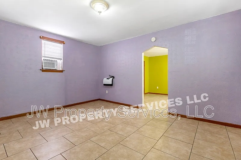 1 bed, 1.0 bath, 580 sqft, $950 — Photo 3